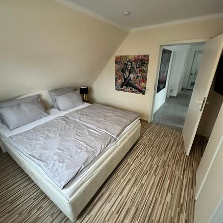 Zwei Ferienwohnungen Anker Max 5 Personen & Leuchtturm Max 4 Personen, Direkt In Steinhude Scheunenviertel, Balkon, Wlan , Privater Parkplatz, Wallbox Kültér fotó