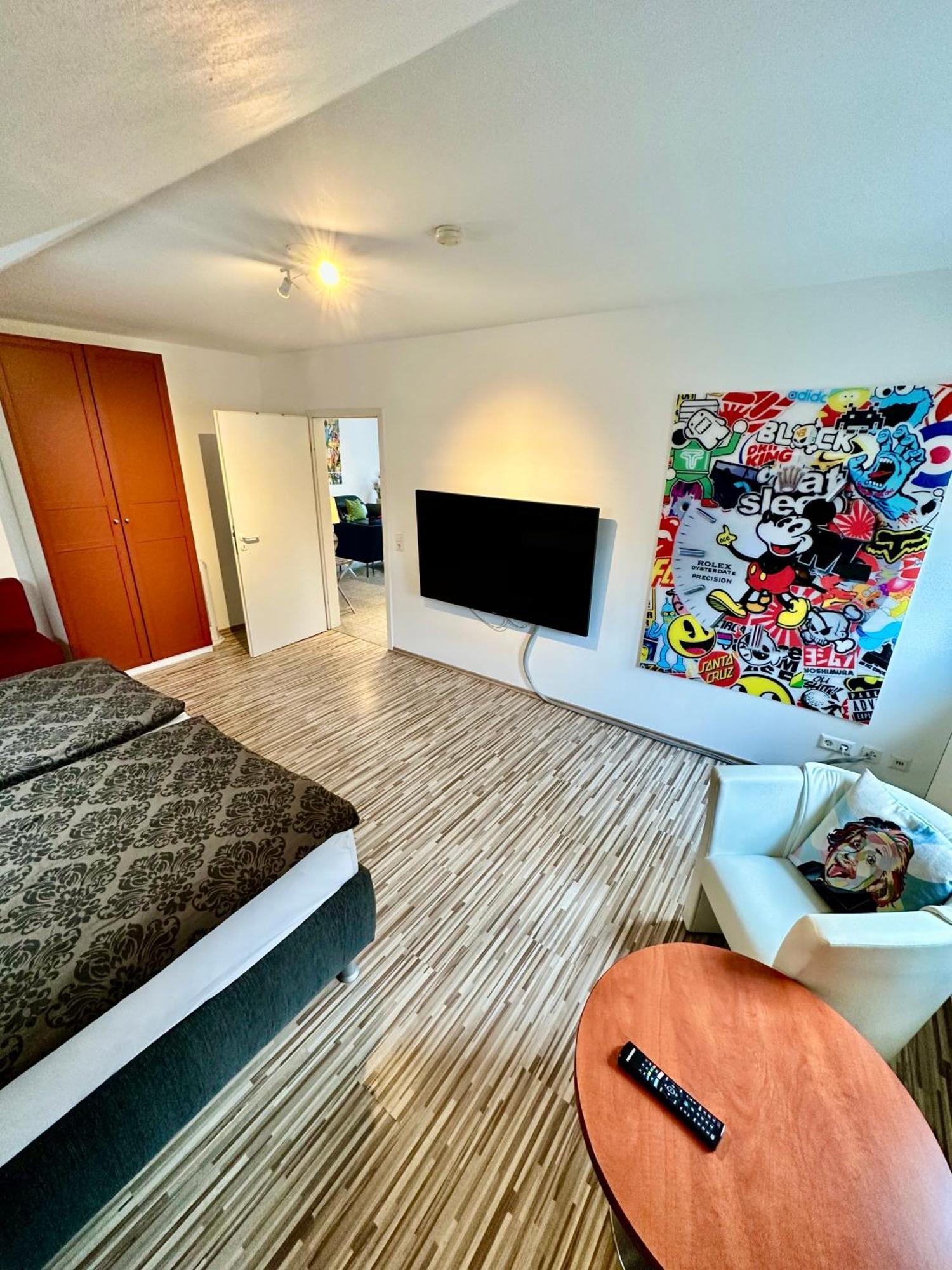 Zwei Ferienwohnungen Anker Max 5 Personen & Leuchtturm Max 4 Personen, Direkt In Steinhude Scheunenviertel, Balkon, Wlan , Privater Parkplatz, Wallbox Kültér fotó