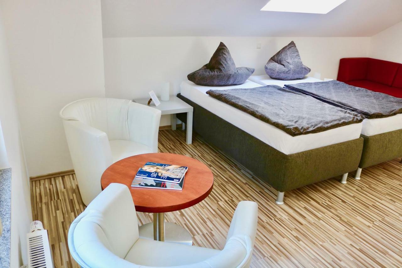 Zwei Ferienwohnungen Anker Max 5 Personen & Leuchtturm Max 4 Personen, Direkt In Steinhude Scheunenviertel, Balkon, Wlan , Privater Parkplatz, Wallbox Kültér fotó