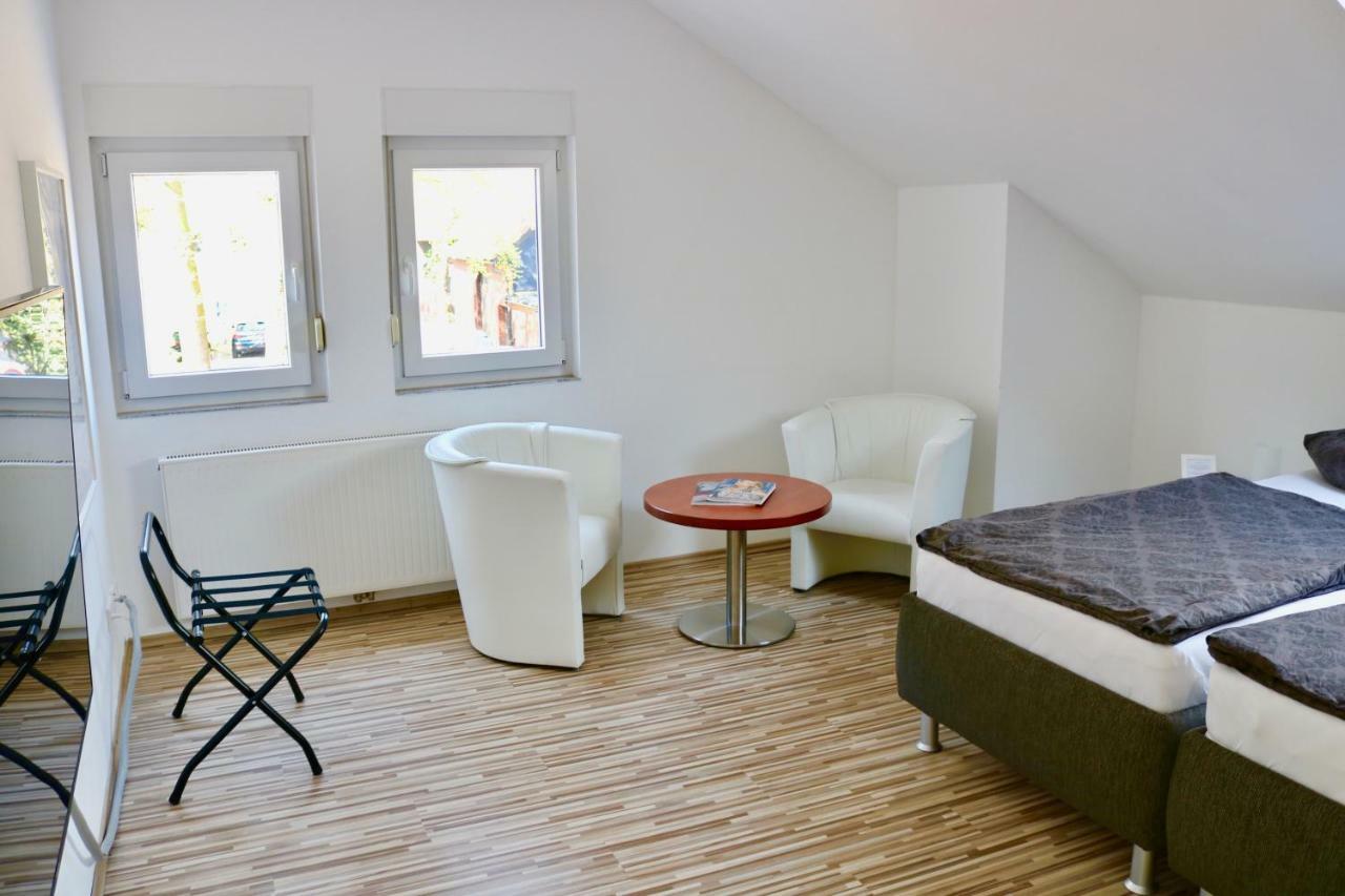 Zwei Ferienwohnungen Anker Max 5 Personen & Leuchtturm Max 4 Personen, Direkt In Steinhude Scheunenviertel, Balkon, Wlan , Privater Parkplatz, Wallbox Kültér fotó