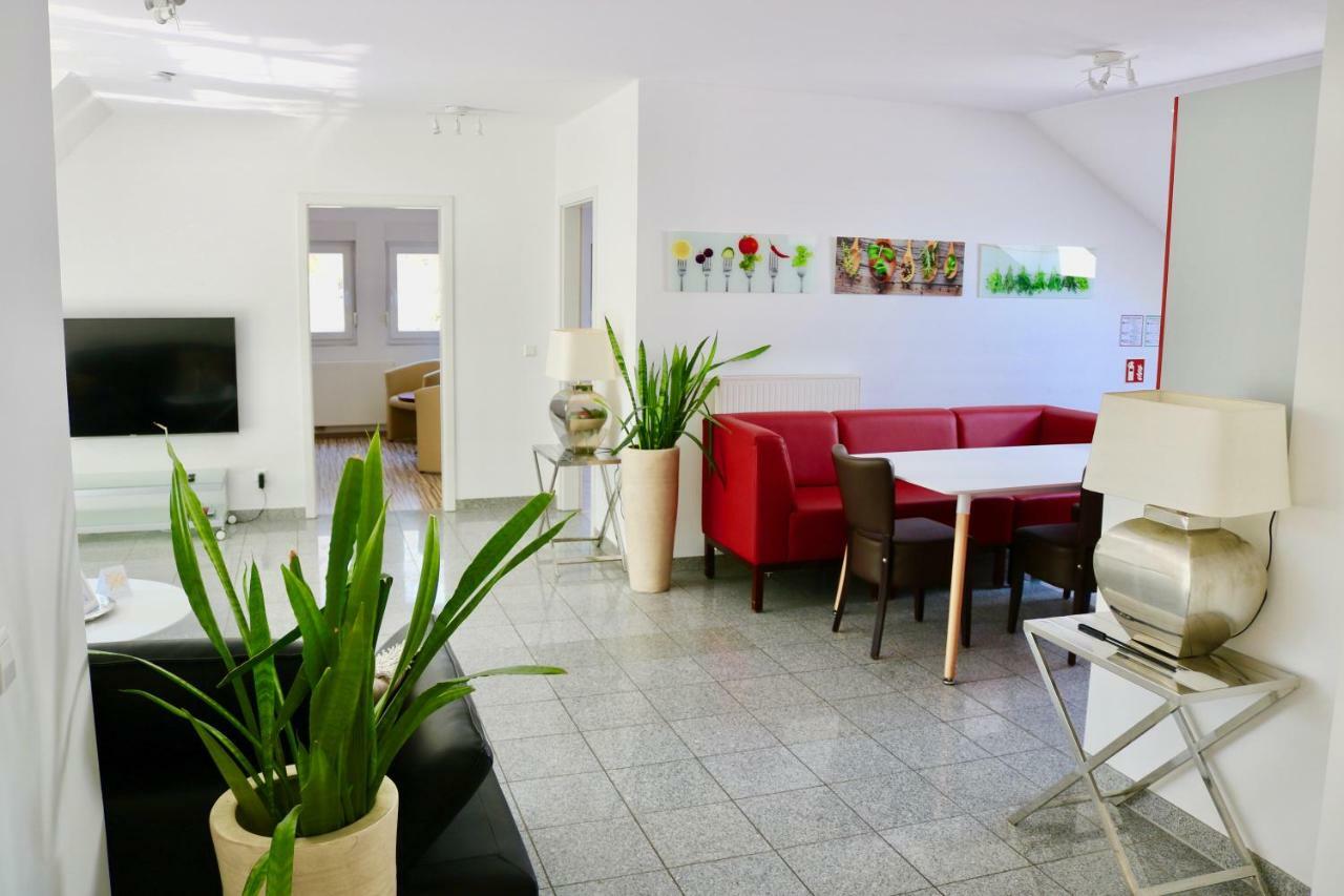 Zwei Ferienwohnungen Anker Max 5 Personen & Leuchtturm Max 4 Personen, Direkt In Steinhude Scheunenviertel, Balkon, Wlan , Privater Parkplatz, Wallbox Kültér fotó